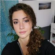 Ragazza diplomata in ragioneria disponibile per ripetizioni per bambini e ragazzi. Materie: italiano, storia, geografia, scienze, matematica, inglese (certificati linguistici KET, PET)